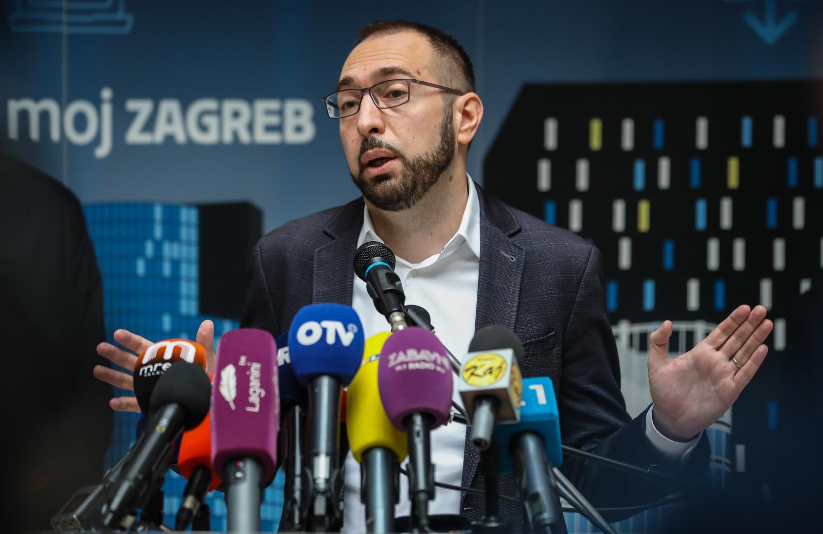 12.10.2021,Zagreb - Redovna konferencija za novinare gradonacelnika Tomislava Tomasevica.
Photo: Jurica Galoic/PIXSELL