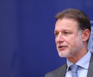 14.10.2021., Zagreb - Predsjednik Sabora Gordan Jandrokovic komentirao je na konferenciji za medije odluku Vrhovnog suda u slucaju Fimi Media. 
Photo: Patrik Macek/PIXSELL