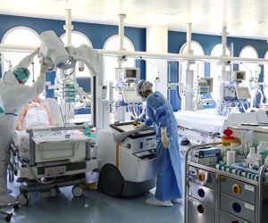 16.04.2021., Zagreb - Reportaza iz KB Dubrava sa odjela intezivnog lijecenja Covid pozitivnih pacijenata koji su na respiratoru.
Photo: Emica Elvedji/PIXSELL