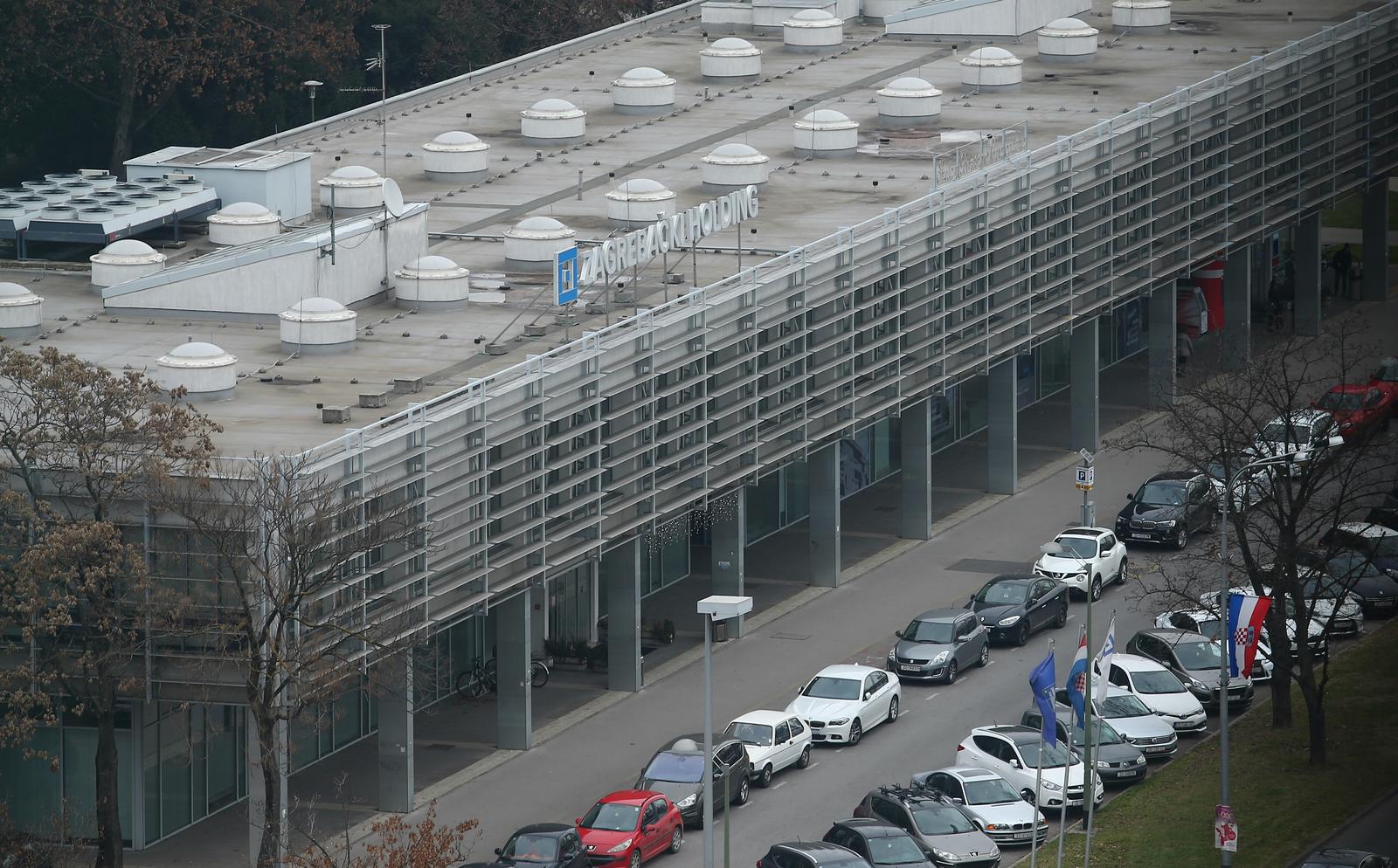 15.12.2016., Zagreb - Zagrebacki Holding, upravna zgrada u Vukovarskoj ulici. 
Photo: Zeljko Lukunic/PIXSELL
