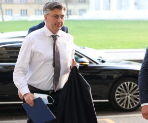 25.10.2021., HDZ, Zagreb - Zajednicka sjednica Predsjednistva i Nacionalnog vijeca HDZ-a.