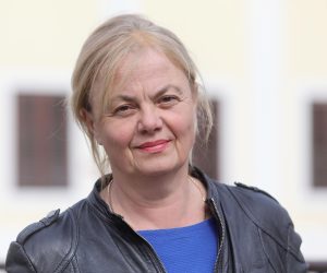 26.04.2021., Zagreb - Branka Baksic Mitic objavila je na konferenciji za medije odrzanoj na Trgu svetog Marka kandidaturu svoje liste na lokalnim izborima. Photo: Patrik Macek/PIXSELL