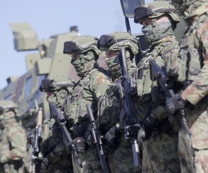 26, September, 2021, Raska  - Deputy Prime Minister and Minister of Defense Nebojsa Stefanovic and Chief of the General Staff of the Serbian Army General Milan Mojsilovic are visiting a part of the Serb forces that are in a state of increased combat readiness, and are active within tactical groups located in the Raska garrison, Rudnica military base and direction towards the administrative crossing Jarinje. Photo: M.M./ATAImages

26, septembar, 2021,  Raska - Potpredsednik Vlade i ministar odbrane Nebojsa Stefanovic i nacelnik Generalstaba Vojske Srbije general Milan Mojsilovic  obilaze deo srpskih snaga koje se nalaze u stanju povisene borbene gotovosti, a zadejstvovane su u okviru taktickih grupa koje se nalaze u Garnizonu u Raskoj, vojnoj bazi "Rudnica" i na pravcu ka administrativnom prelazu Jarinje. Photo: M.M./ATAImages