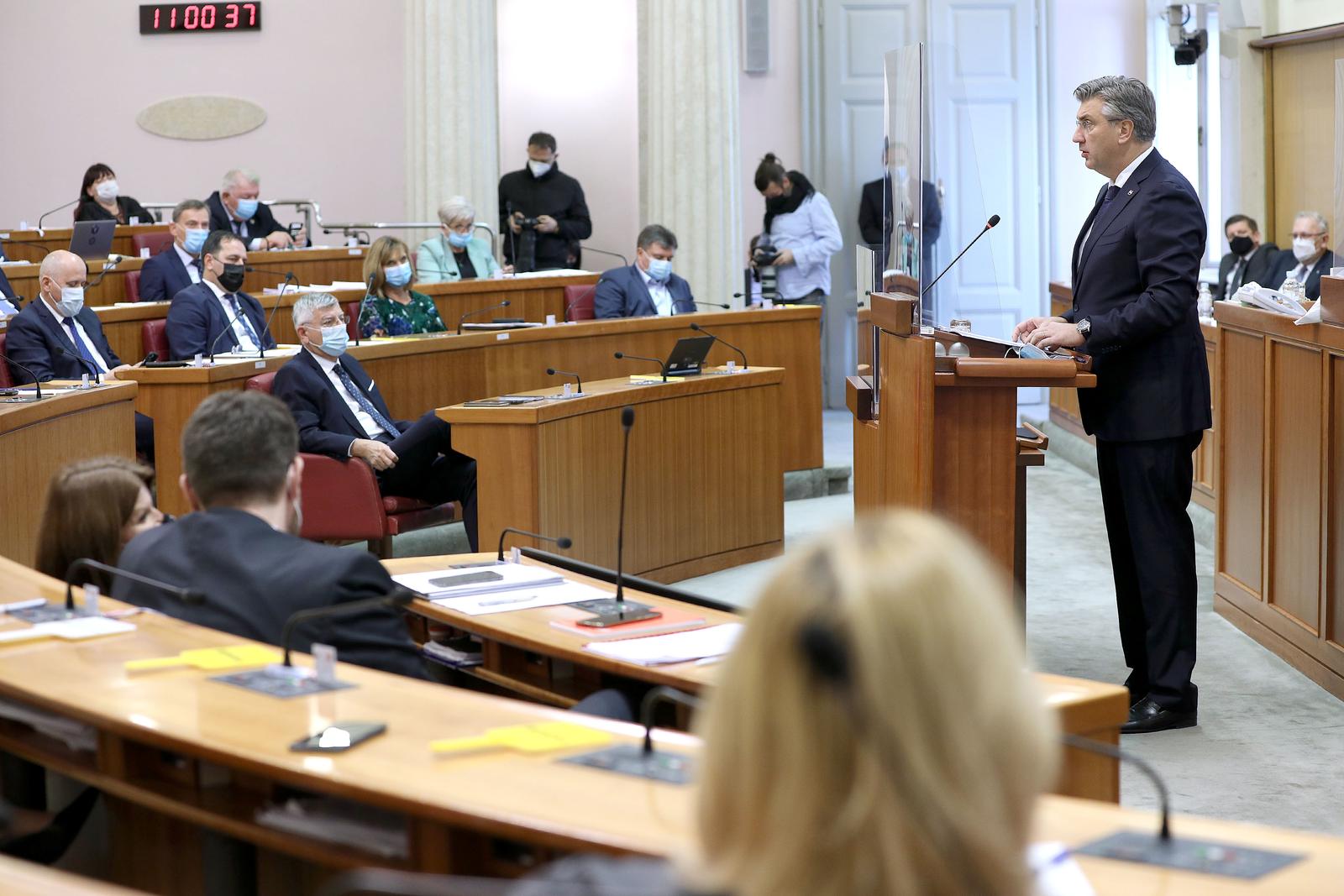 27.10.2021., Zagreb - Sabor 8. sjednicu nastavlja raspravom o Godisnjem izvjescu Vlade Republike Hrvatske. 
Patrik Macek/PIXSELL