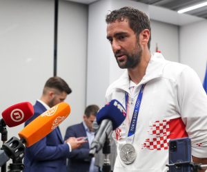 31.07.2021., Zagreb - U Zracnoj luci "dr. Franjo Tudjman" organiziran je svecani docek za hrvatske teniske olimpijce i osvajace medalja Mate Pavica, Nikole Mektica i Marina Cilica. Marin Cilic Photo: Luka Stanzl/PIXSELL