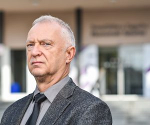 03.11.2021., Zagreb - Boris Cota, profesor na Ekonomskom fakultetu u Zagrebu. 

Photo Sasa ZinajaNFoto