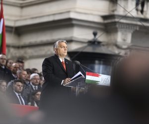 epa09541740 Hungarian Prime Minister Viktor Orban (C) addresses the crowd on the occassion of the 65th anniversary of the Hungarian revolution and war of independence against communist rule and the Soviet Union in 1956 in downtown Budapest, Hungary, 23 October 2021.  EPA/Zoltan Balogh HUNGARY OUT