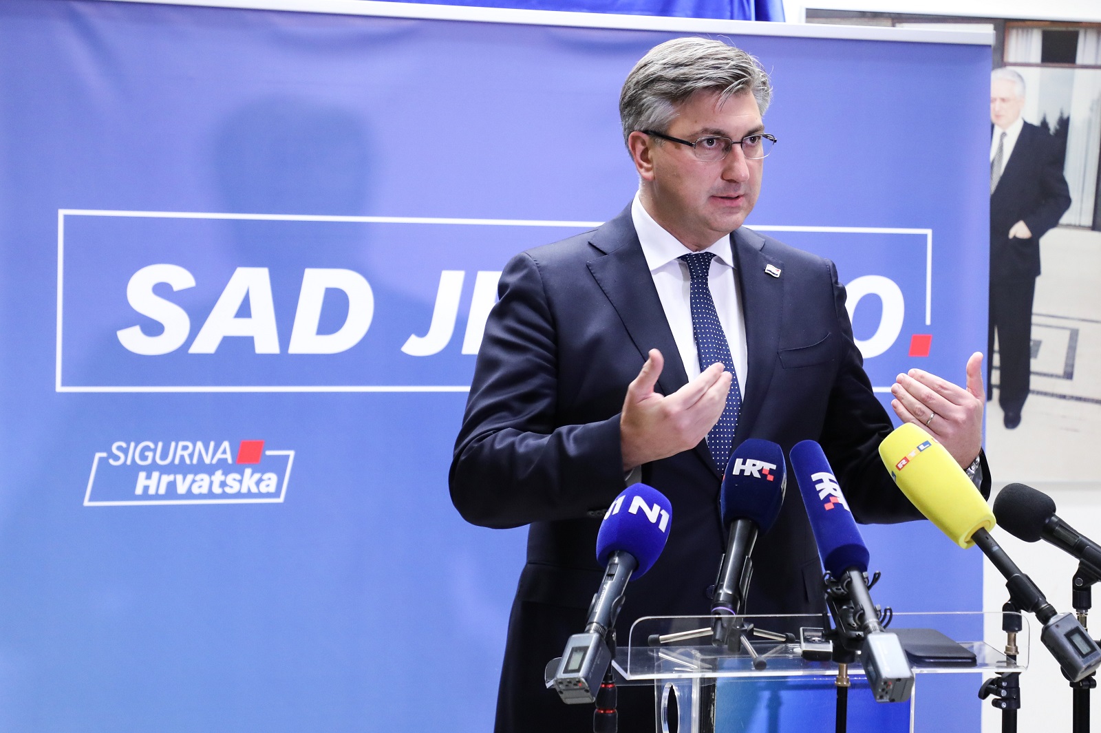Zagreb, 08.11.2021. - Zajednička sjednica Predsjedništva i Nacionalnog vijeća HDZ-a. Na fotografiji Andrej Plenković.
foto HINA/ Admir BULJUBAŠIĆ/ abu