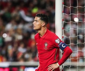 epa09582471 Portugal's Cristiano Ronaldo reacts during the FIFA World Cup 2022 qualifying group A soccer match against Serbia at Luz stadium, in Lisbon, Portugal, 14 November 2021.  EPA/MARIO CRUZ