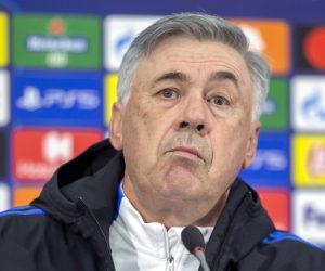 epa09599458 Real Madrid's head coach Carlo Ancelotti at a press conference ahead of the UEFA Champions League, group D soccer match between Sheriff Tiraspol and Real Madrid in Tiraspol, Moldova, 23 November 2021.  EPA/DUMITRU DORU