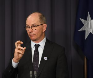 epa09610263 Australia’s Chief Medical Officer Paul Kelly speaks to the media during a press conference at Parliament House in Canberra, Australia, 29 November 2021. Two cases of the recently discovered omicron COVID-19 variant were detected in New South Wales.  EPA/LUKAS COCH AUSTRALIA AND NEW ZEALAND OUT