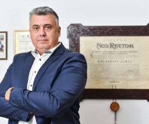 02.11.2021., Zagreb - Marko Kolakovic, profesor na katedri Ekonomije poduzeca na Ekonomskom fakultetu u Zagrebu. Photo Sasa ZinajaNFoto