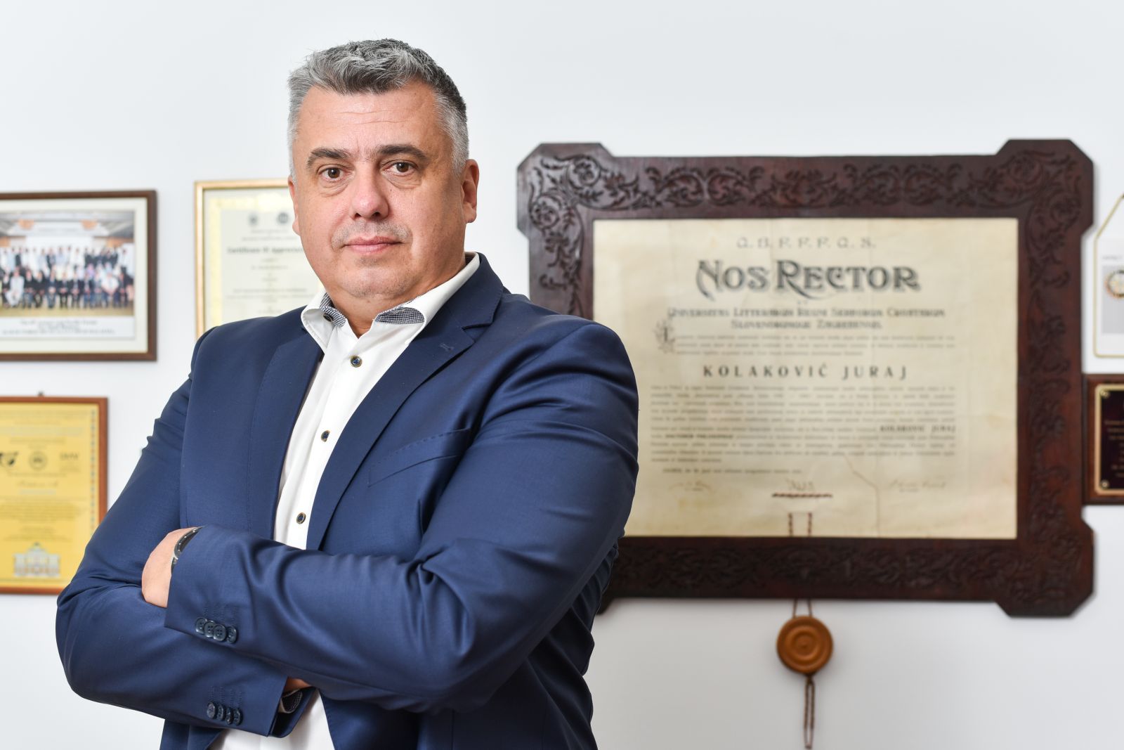 02.11.2021., Zagreb - Marko Kolakovic, profesor na katedri Ekonomije poduzeca na Ekonomskom fakultetu u Zagrebu. Photo Sasa ZinajaNFoto