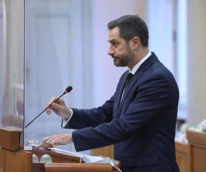 04.11.2021., Zagreb - Sabor 8. sjednicu nastavlja  raspravom o Konacnom prijedlogu zakona o izmjenama Zakona o ugostiteljskoj djelatnosti.
Patrik Macek/PIXSELL
