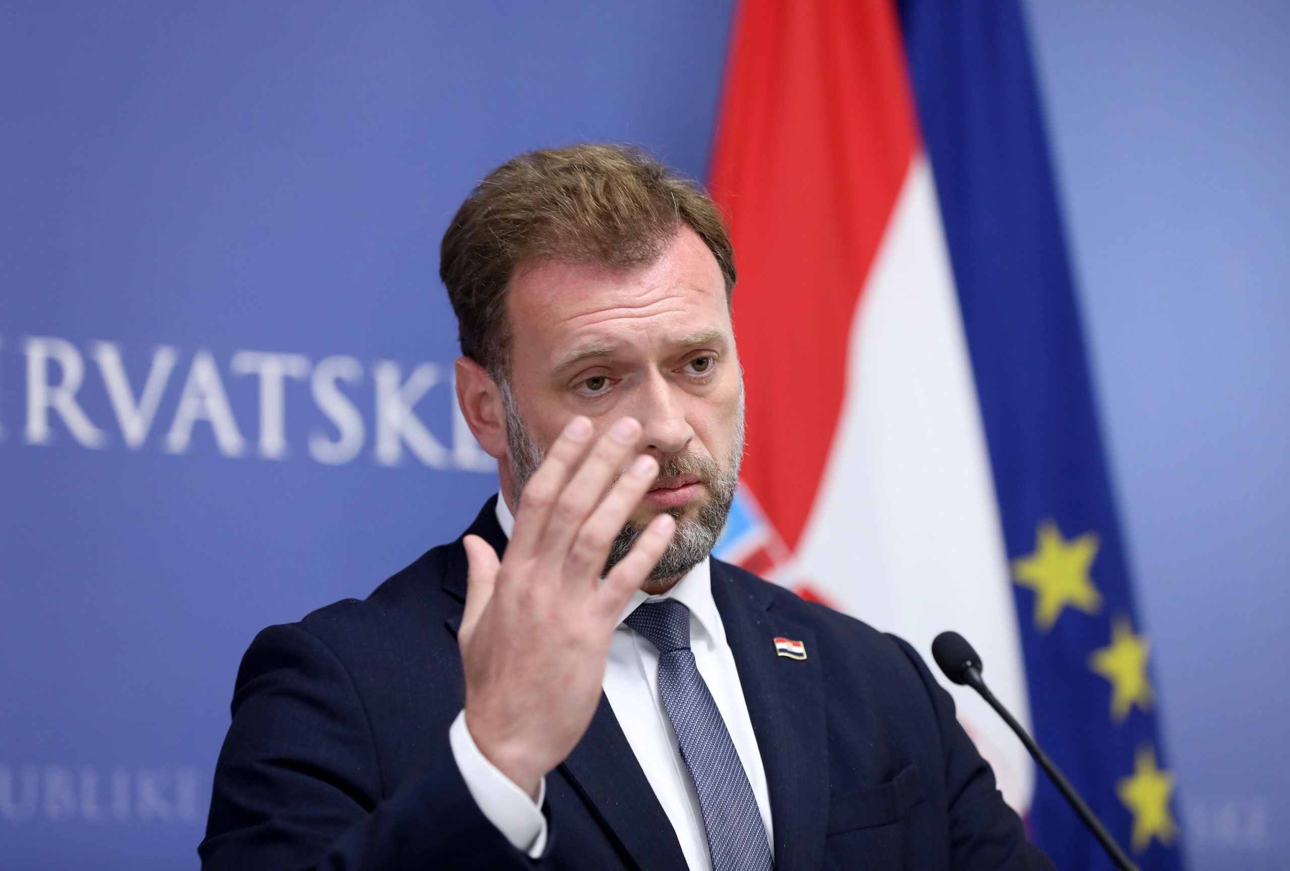 08.11.2021., Zagreb - Ministar obrane Mario Banozic, obratio se medijima nakon sastanka s generalima i premijerom Andrejom Plenkovicem.