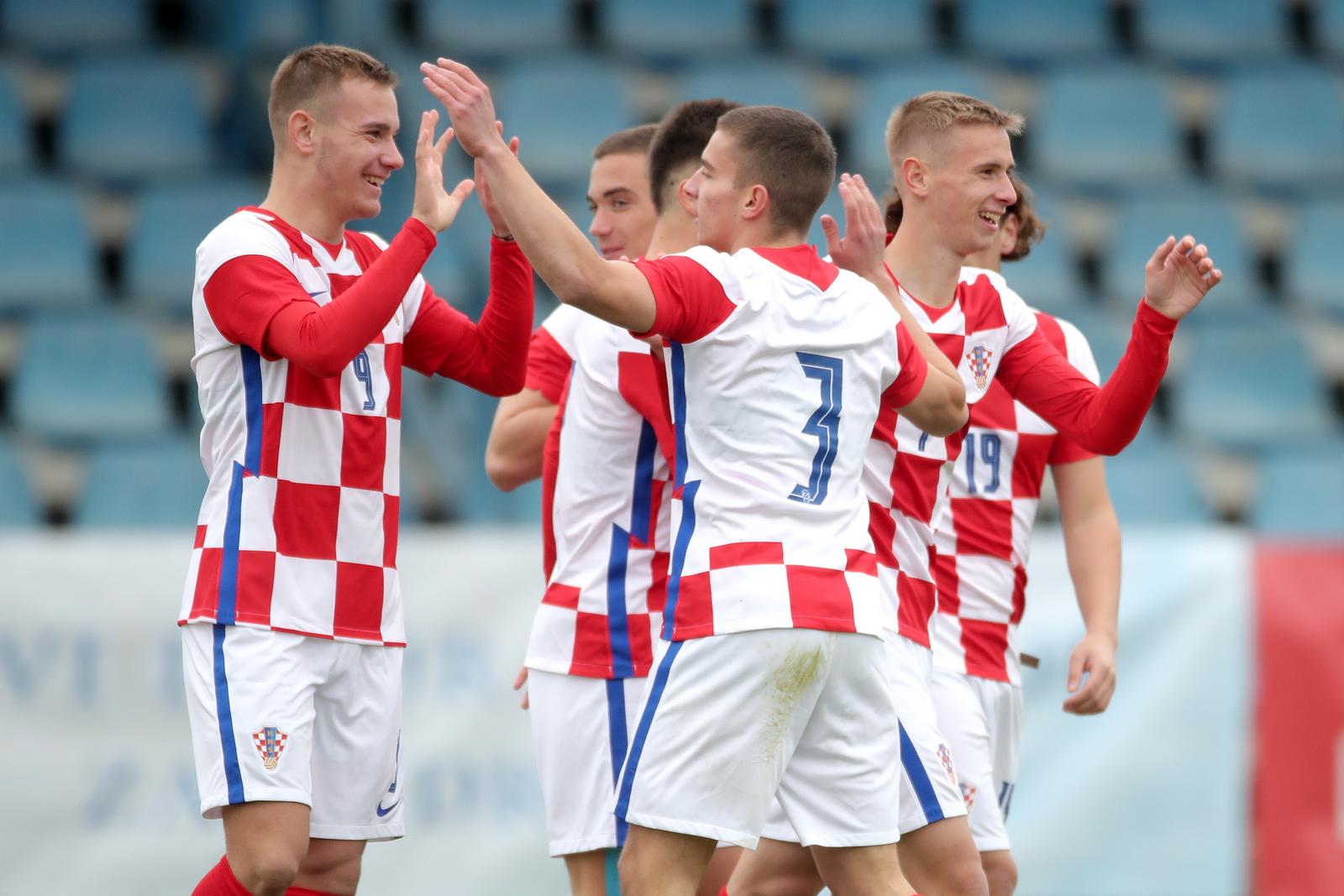 10.11.2021., Karlovac, stadion Branko Cavlovic Cavlek - Kvalifikacijska utakmica ua Euro U-19, Hrvatska - Gibraltar.