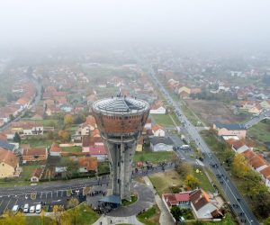 18.11.2020.,   Vukovar - Dan sjecanja na zrtvu Vukovara i Skabrnje 1991.-2020. Krenula Kolona sjecanja u posebnim okolnostima zbog epidemije koronavirusa. Snimke iz zraka.
Photo: Igor Kralj/PIXSELL