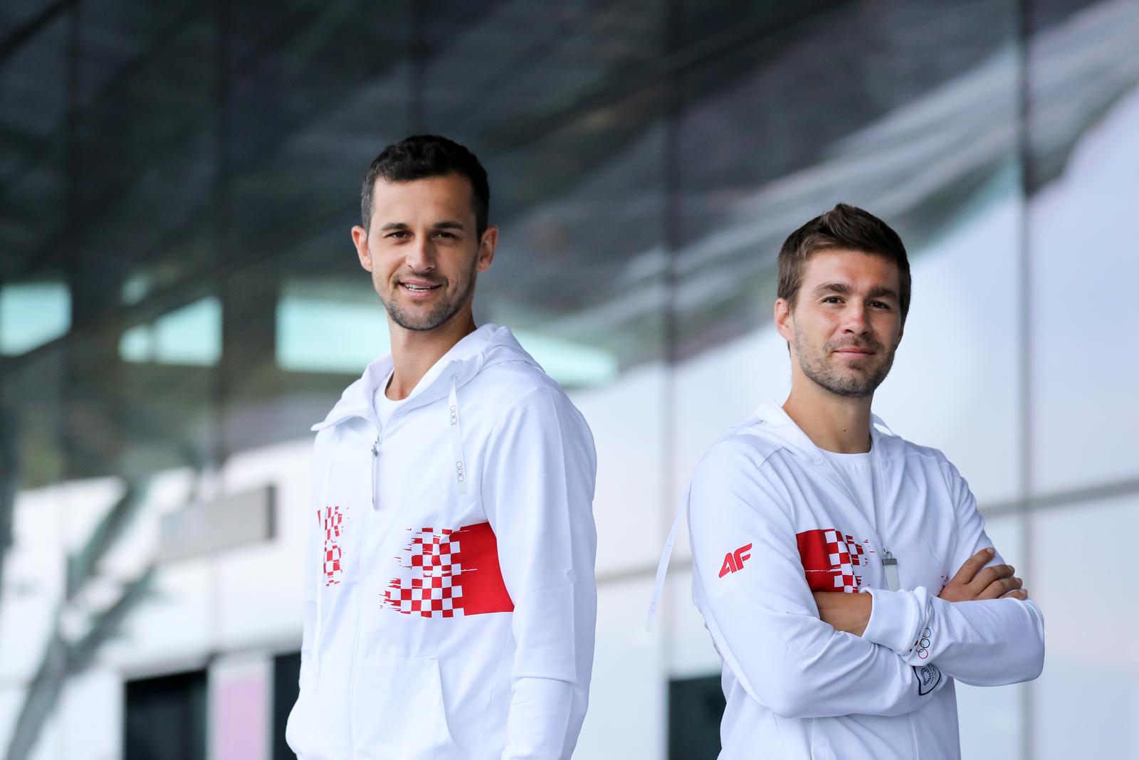 19.07.2021., Zagreb - Odlazak hrvatskih olimpijaca u Tokio sa Zracne luke dr Franjo Tudjman. Mate Pavic i Nikola Mektic. Photo: Emica Elvedji/PIXSELL
