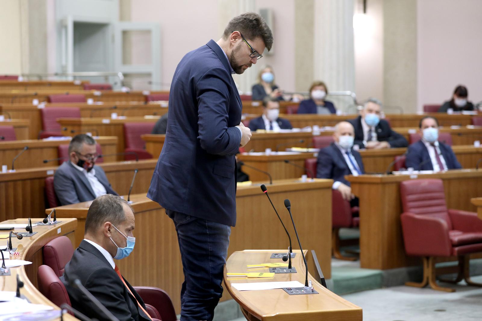 19.10.2021., Zagreb - Nastavak 8. sjednice Hrvatskog sabora raspravom o prijedlogu odluke o imenovanju glavnog ravnatelja Hrvatske radiotelevizije - predlagatelja Odbora za informiranje, informatizaciju i medije.