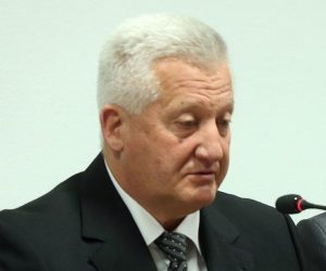 20.12.2016., Zagreb - U prostorijama Hrvatskog generalskog zbora predstavljena je nova knjiga admirala Davora Domazeta Lose, Hrvatska geopoliticka strategija u 21. stoljecu ili  Hrvatsko Njihalo. Promociji su nazocili mnoge osobe iz javnog i politickog zivota hrvatske, Pavao Miljavac, Andrija Hebrang, Miroslav Tudjman, Vladimir Seks.
Photo: Robert Anic/PIXSELL