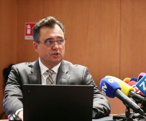 22.10.2021., Zagreb -  Konferencija za medije u organizaciji Fonda za obnovu Grada Zagreba, Krapinsko-zagorske zupanije i Zagrebacke zupanije.Damir Vandelic, Zeljka Mutnjakovic-Prebeg, Sasa Miroslavic.