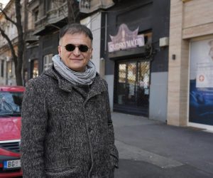 26, March, 2021, Belgrade - Branislav Lecic leaves the building to go to the police station on November 29, where he will give a statement regarding the accusation of Danijela Steinfeld that he raped her. Branislav Lecic. Photo: Antonio Ahel/ATAImages

26, mart, 2021, Beograd  - Branislav Lecic izlazi iz zgrade kako bi krenuo u policijsku Stanicu 29. novembar gde ce dati izjavu povodom optuzbe Danijele Stajnfeld da ju je silovao. Photo: Antonio Ahel/ATAImages