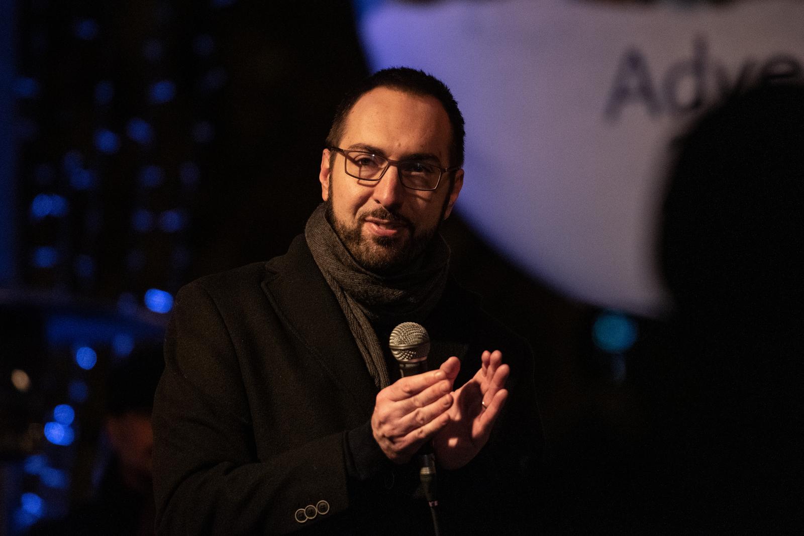 27.11.2021., Zagreb - Paljenjem lampica na Zrinjevcu zapoceo Advent u Zagrebu. Advent je sluzbeno otvorio gradonacelnik Tomislav Tomasevic