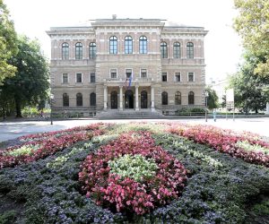 28.07.2021., Zagreb - Na dansanji dan, 28. srpnja 1867. godine,  svecano otvorena Jugoslavenska, danasnja Hrvatska akademija znanosti i umjetnosti. Temelje HAZU polozio je biskup Josip Juraj Strossmayer, 10. prosinca 1860., kada je prvoj Banskoj konferenciji uputio pismenu darovnicu i dao novcani prilog od 50000 forinti nuzan za zakladu akademije. 
Photo: Patrik Macek/PIXSELL