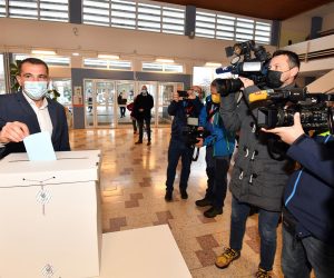 28.11.2021., Cakovec - Matija Posavec glasao je na prijevremenim izborima za medjimurskog zupana.
Photo: Vjeran Zganec Rogulja/PIXSELL