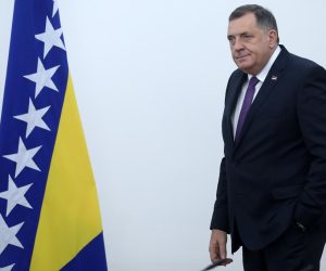 29.10.2021., Sarajevo, Bosna i Hercegovina - Predsjednistvo BiH primilo je u posjetu viseg duznosnika Ministarstva vanjskih poslova SAD zaduzenog za izbornu reformu u BiH Matthewa Palmera i direktoricu pri Europskoj sluzbi za vanjske poslove (EEAS) Angelinu Eichhorst. Milorad Dodik
Photo: Armin Durgut/PIXSELL