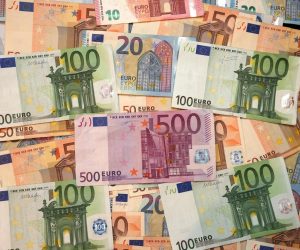 12.02.2016., Sibenik - Euro, jedinstvena europska valuta koja je u uporabi 1. sijecnja 1999. 
Photo: Dusko Jaramaz/PIXSELL