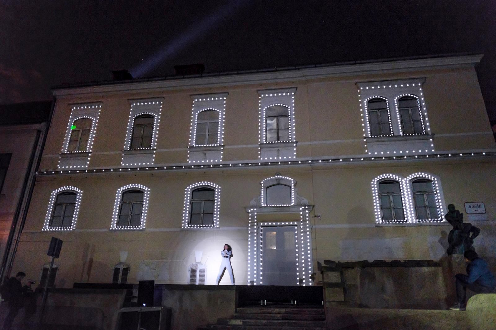 20.03.2019., Zagreb - 3. festivala svjetla, kojim se uz 23 svjetlosne instalacije na 20 lokacija u povijesnoj jezgri grada oznacava pocetak proljeca i intenzivnijeg predsezonskog turistickog prometa u glavnom hrvatskom gradu. Festival se odrzava od 20. do 24. ozujka. 
Photo: Tomislav Miletic/PIXSELL