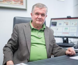 15.12.2016., Rijeka - Profesor Stipan Jonjic u histoloskom laboratoriju Medicinskog fakulteta u Rijeci. 
Photo: Nel Pavletic/PIXSELL