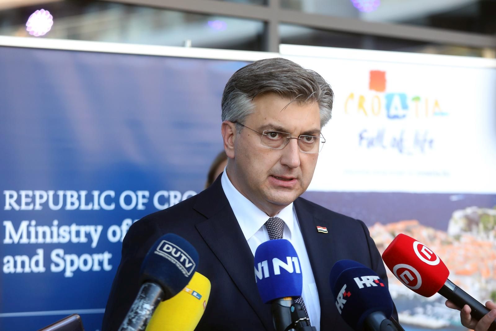 29.10.2021., Hotel Sheraton, Zupa dubrovacka - Konferencija za medije premijera Andreja Plenkovica.