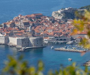 19.10.2021., Bosanka, Dubrovnik - Pogled na staru gradsku jezgru s Bosanke.
Photo: Grgo Jelavic/PIXSELL