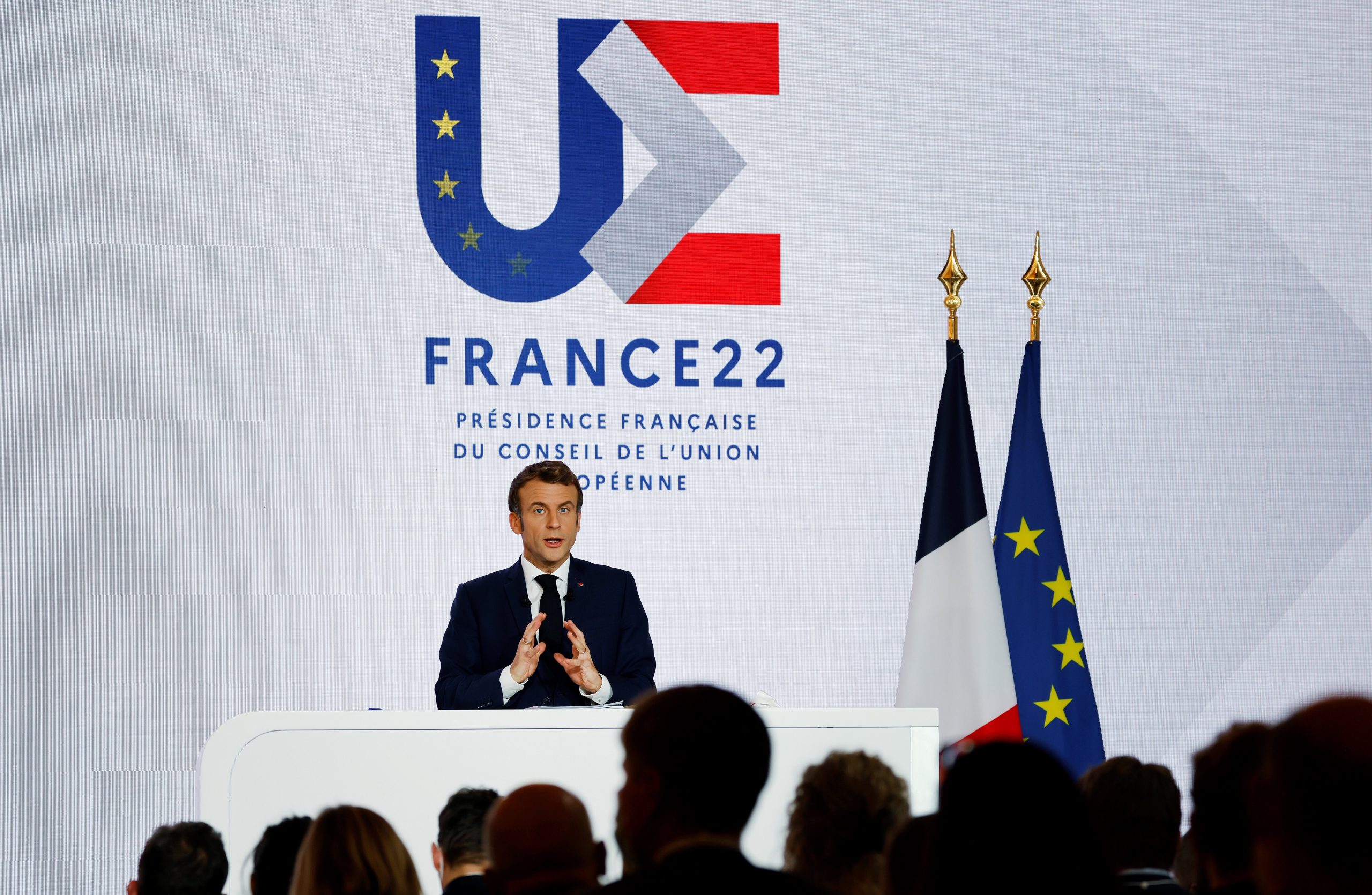 epa09631920 French President Emmanuel Macron delivers a speech during a press conference on France assuming EU presidency, in Paris, France, 09 December 2021. France is set to assume the Presidency of the Council of the European Union starting January 2022.  EPA/LUDOVIC MARIN / POOL  MAXPPP OUT