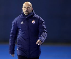 01.12.2021., stadion Maksimir, Zagreb - Utakmica cetvrtfinala hrvatskog nogometnog kupa, GNK Dinamo - HNK Rijeka. Trener Dinama Damir Krznar Photo: Luka Stanzl/PIXSELL