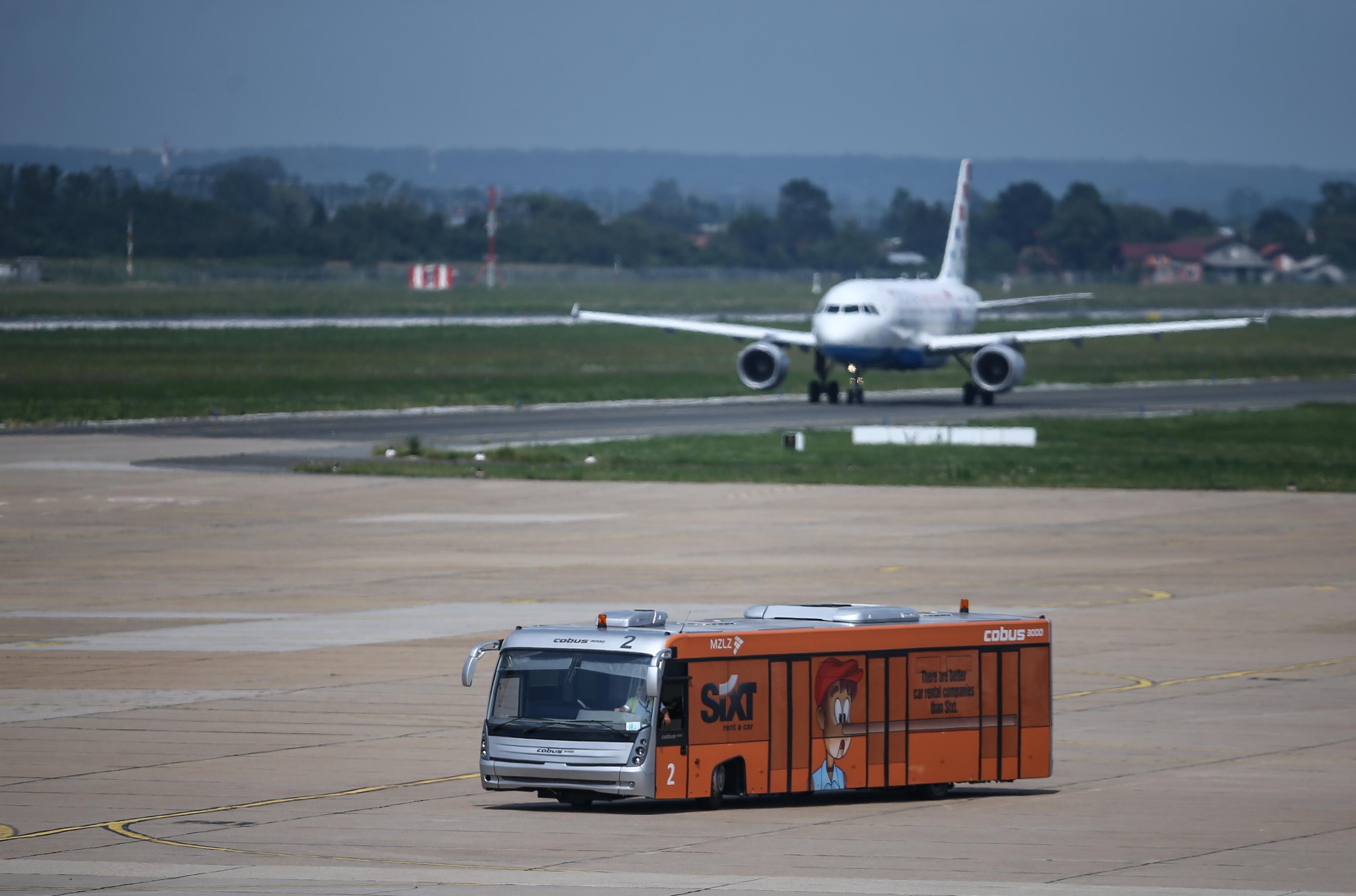 Zagreb: Avioni na Plesu 02.08.2018., Zagreb - Croatia Airlines, Bombardier.             Photo: Igor Soban/PIXSELL