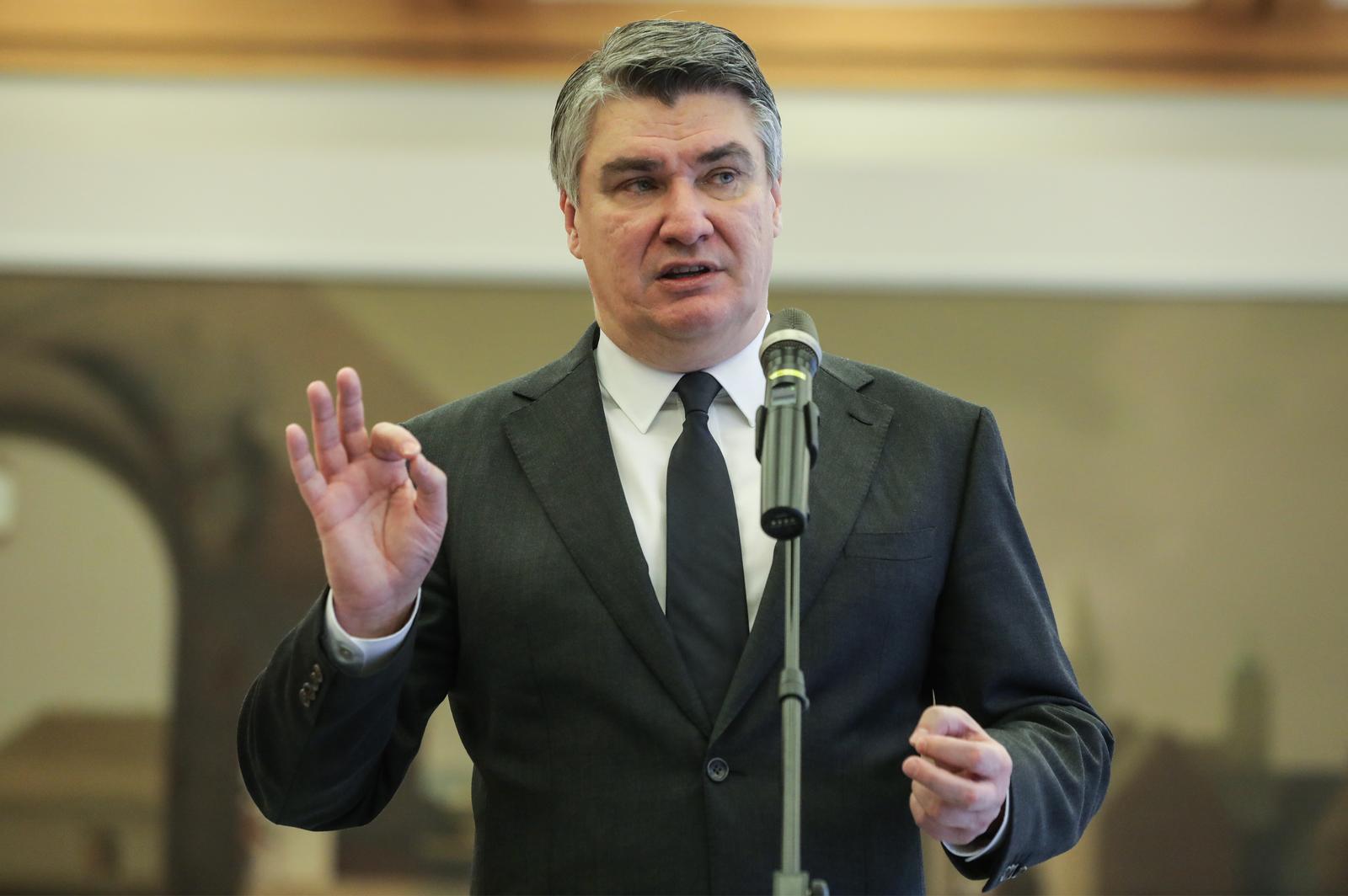 09.12.2021., Zagreb - Predsjednik Republike Hrvatske Zoran Milanovic dao je izjavu medjima. Photo: Robert Anic/PIXSELL