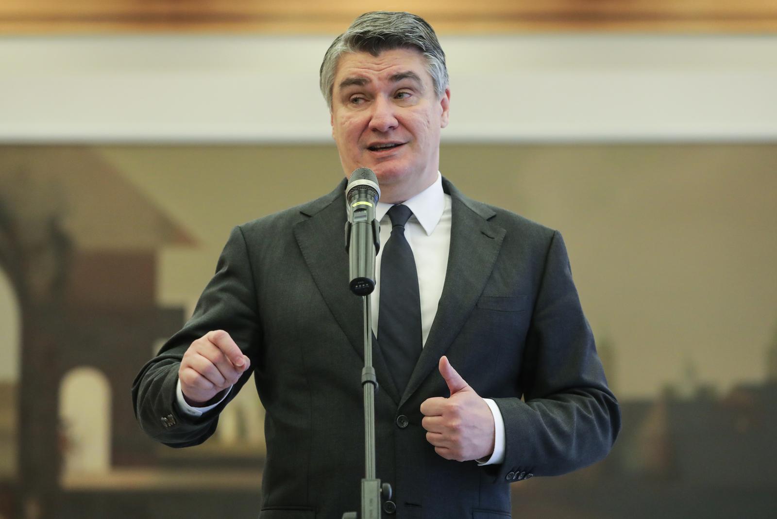 09.12.2021., Zagreb - Predsjednik Republike Hrvatske Zoran Milanovic dao je izjavu medjima. Photo: Robert Anic/PIXSELL