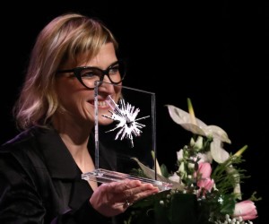 10.04.2021., Sarajevo, Bosna i Hercegovina - Urucenje Nagrade za doprinos ocuvanju kulture sjecanja rediteljici Jasmili banic. Zbanic je cetvrta laureatkinja ove Nagrade koja se dodjeljuje u okviru Modula Memorije od 2018. godine. Jasmila Zbanic"nPhoto: Armin Durgut/PIXSELL