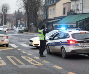 15.12.2021.,Zagreb - Na adresi Podsusedska aleja br. 2, doslo je do ostecenja bankomata za sada nepoznatom eksplozivnom napravom. Ocevid je u tijeku



 Photo: Emica Elvedji/PIXSELL