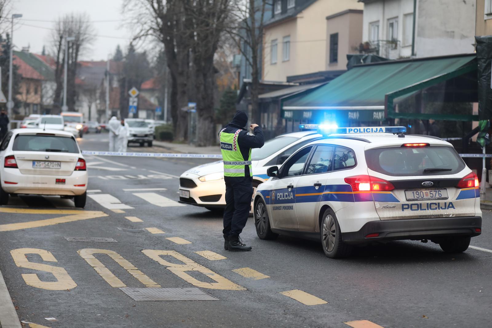 15.12.2021.,Zagreb - Na adresi Podsusedska aleja br. 2, doslo je do ostecenja bankomata za sada nepoznatom eksplozivnom napravom. Ocevid je u tijeku



 Photo: Emica Elvedji/PIXSELL