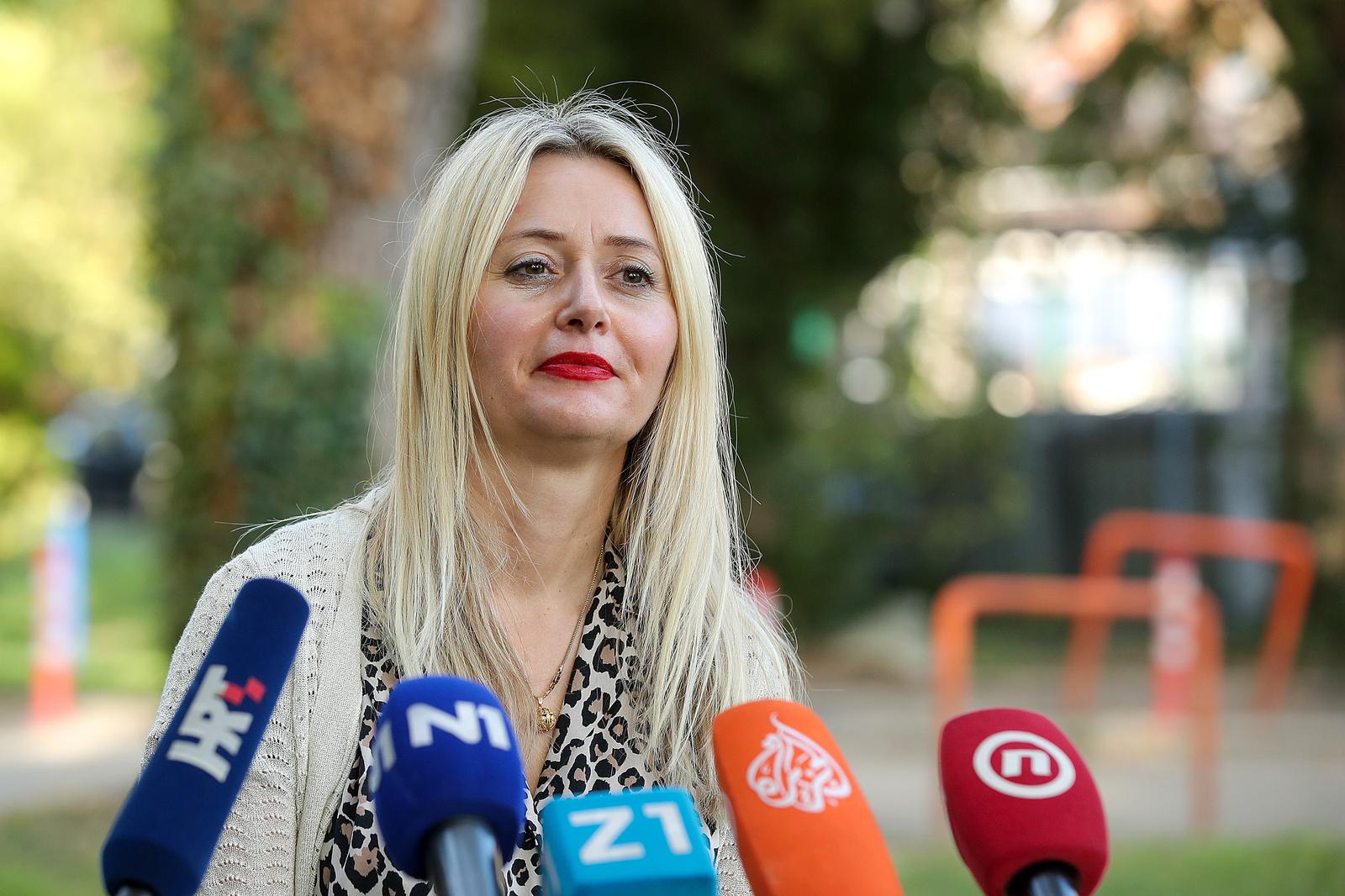 20.10.2021., Zagreb - Ivana Pavic Simetin, zamjenica ravnatelja Hrvatskoj zavoda za javno zdravstvo, komentirala je trenutnu epidemiolosku situaciju s obzirom na veliki porast novozarazenih. Photo: Goran Stanzl/PIXSELL