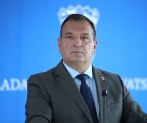21.10.2021., Zagreb. U Nacionalnoj i sveucilisnoj knjiznicia odzana je 81. sjednica Vlade RH. Nakon sjednice Vlade novinarima se obratio ministar Vili Beros.