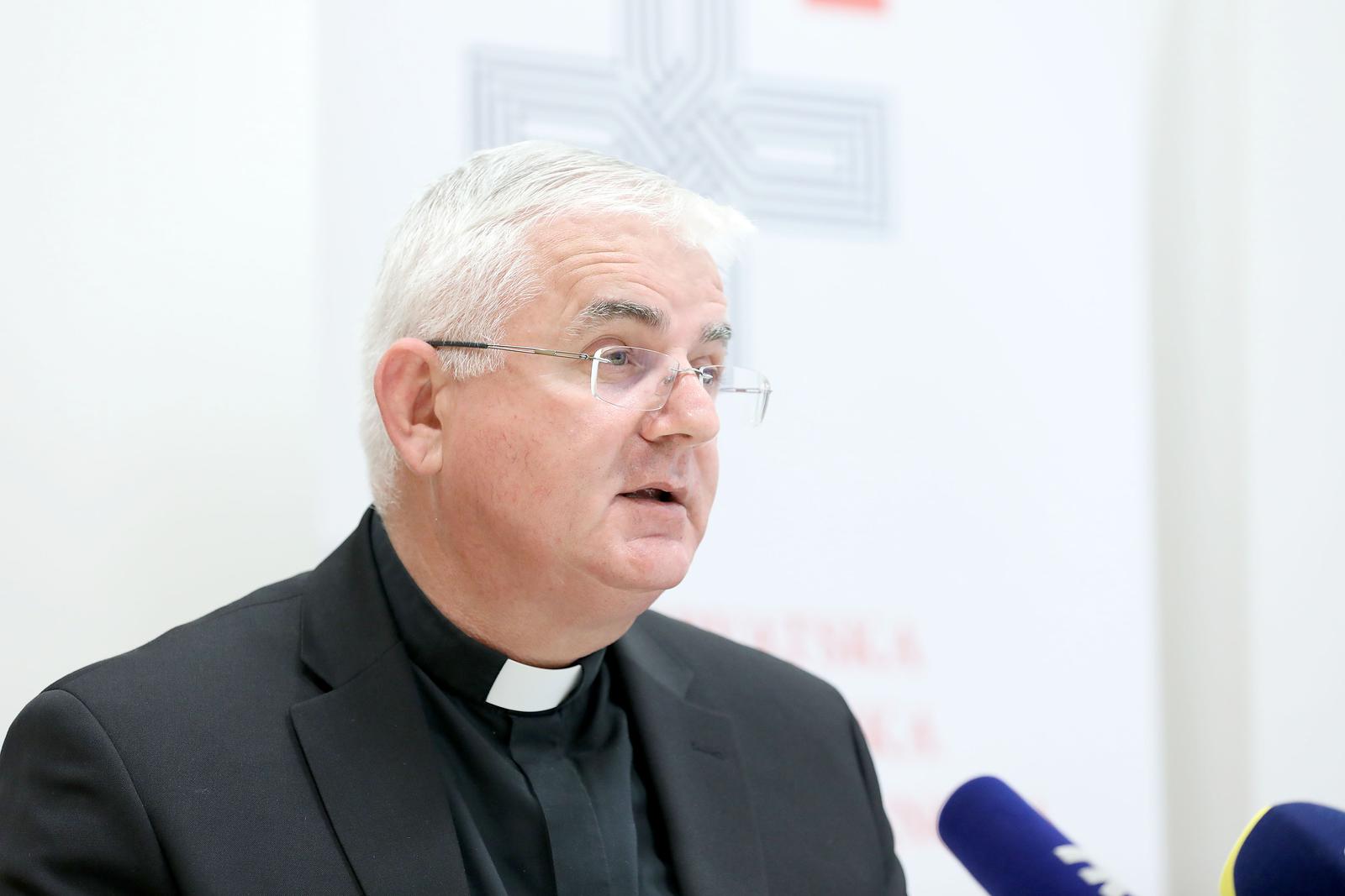 21.10.2021., Zagreb -U sjedistu Hrvatske biskupske konferencije odrzana je konferencija za medije o 63. redovitom plenarnom zasjedanju HBK.
Photo: Patrik Macek/PIXSELL Photo: Patrik Macek/PIXSELL