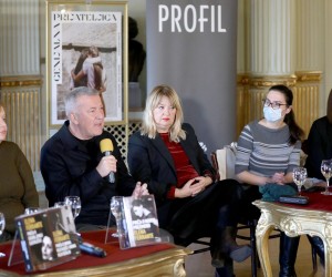 21.12.2021., Zagreb - U Hrvatskom narodnom kazalistu u Zagrebu odrzana je konferencija za medije i razgovor ususret premijeri predstave Genijalna prijateljica Elene Ferrante u reziji Marine Pejnovic. Photo: Patrik Macek/PIXSELL