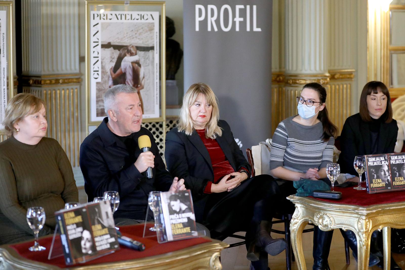 21.12.2021., Zagreb - U Hrvatskom narodnom kazalistu u Zagrebu odrzana je konferencija za medije i razgovor ususret premijeri predstave Genijalna prijateljica Elene Ferrante u reziji Marine Pejnovic. Photo: Patrik Macek/PIXSELL