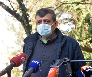 23.02.2021., Zagreb - Na Sveucilisnoj klinici za dijabetes i endokrinologiju Vuk Vrhovec organiziran je okrugli stol o cijepljenju osoba s kronicnim bolestima kao sto je dijabetes. Bernard Kajic

Photo: Davorin Visnjic/PIXSELL