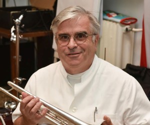 24.07.2017., Zagreb - Bruno Barsic, lijecnik u Klinici za infektivne bolesti Fran Mihaljevic, svira Jazz u cak tri grupe."nPhoto: Davor Visnjic/PIXSELL
